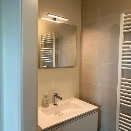 Luxurious With Panoramic View Apartment *